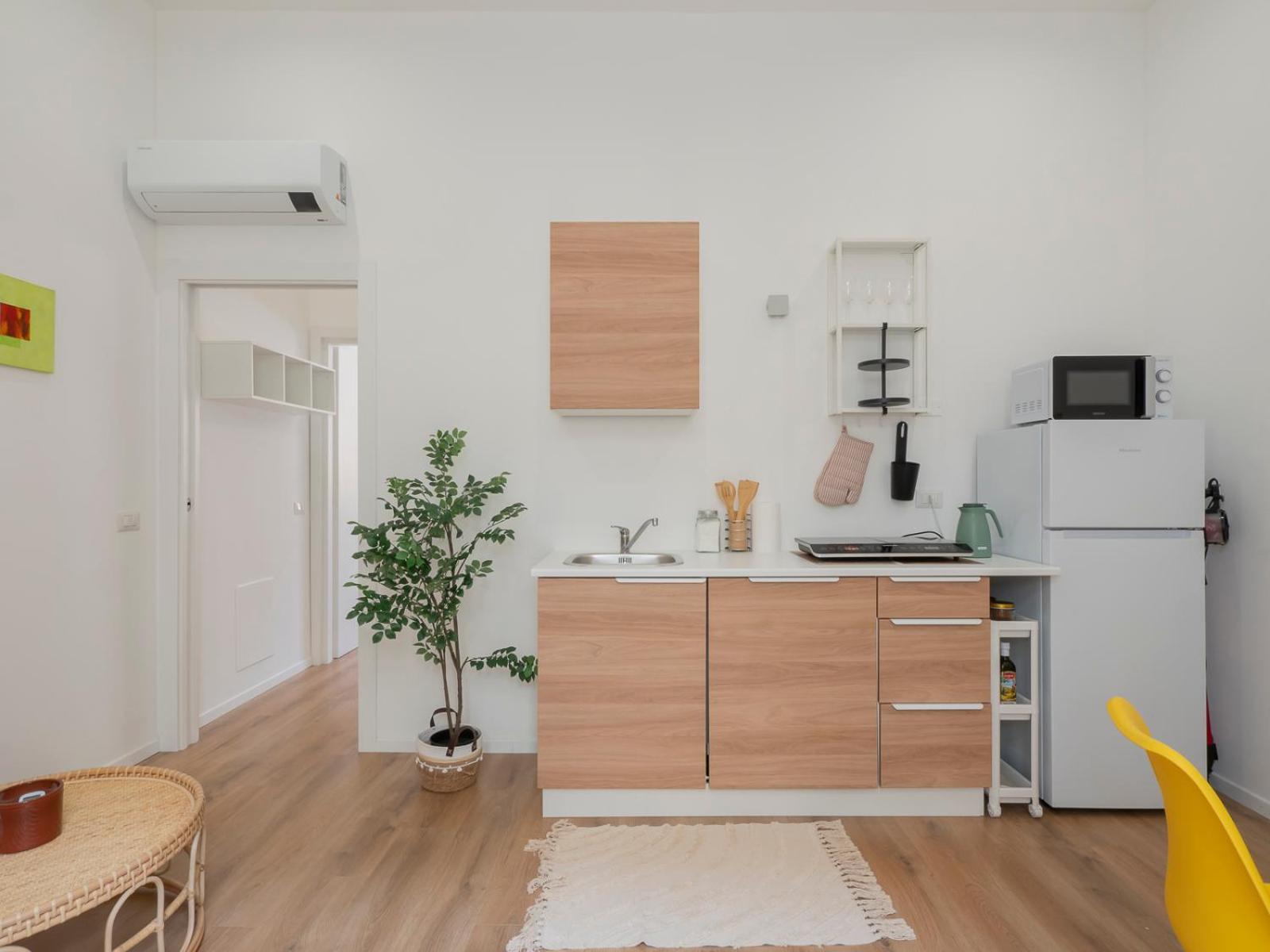 Xenia - Renovated Flat In Navigli Area *